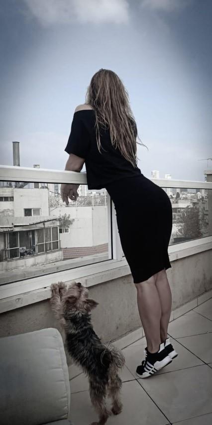 מומלץ לחלוטין!!!! כל סוגי העיסויים מעסה מקצועית ואיכותית פרטי!!!